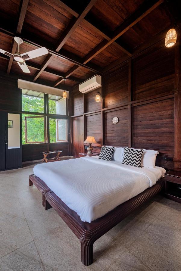 Saffronstays Boulevard Loghouse - A Wooden Chalet Amidst Nature Kārli Exterior photo